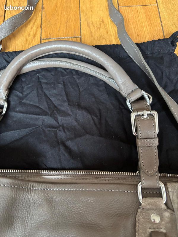 Sac à main IKKS en cuir (image 3)
