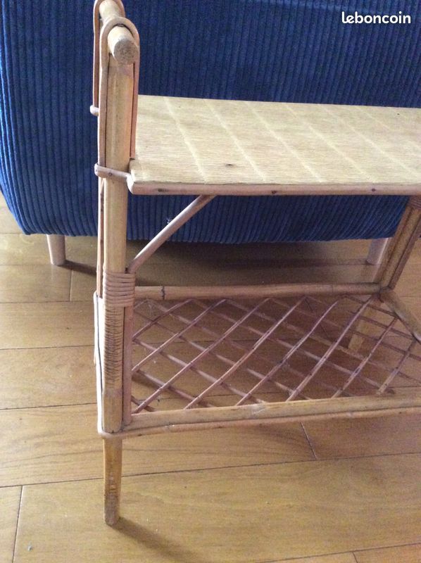 Table d’appoint en rotin vintage (image 3)