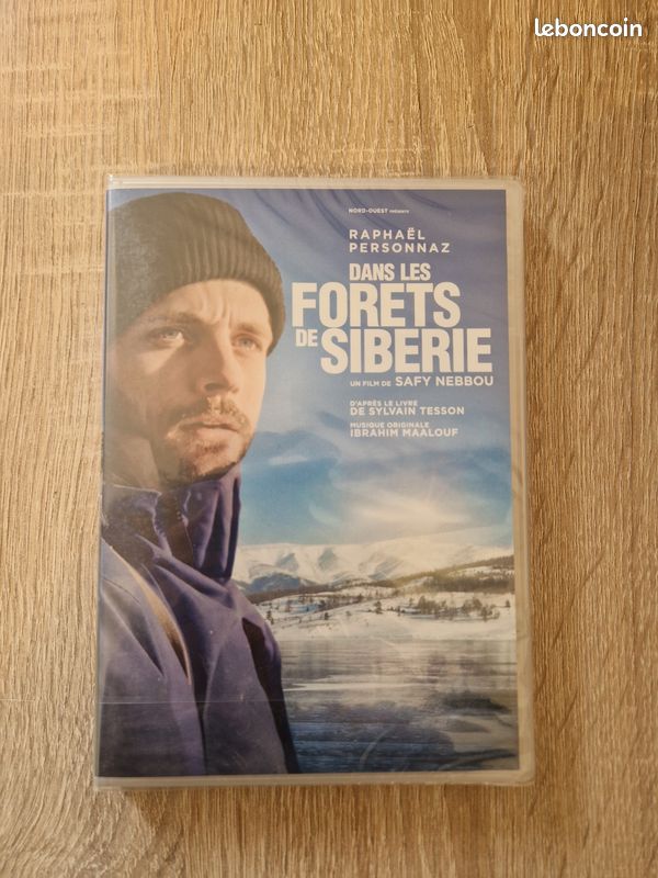 Raphaël Personnaz 
Dans les forêts de Sibée (image 1)