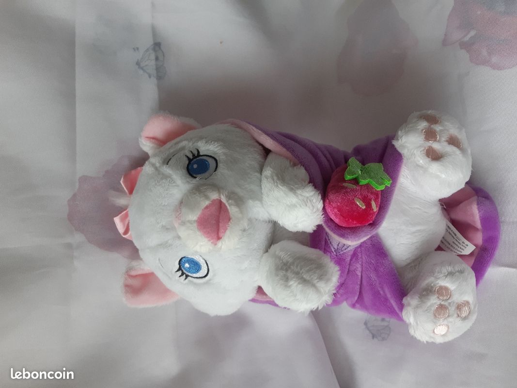 Peluche Marie le chat Disneyland paris (image 1)