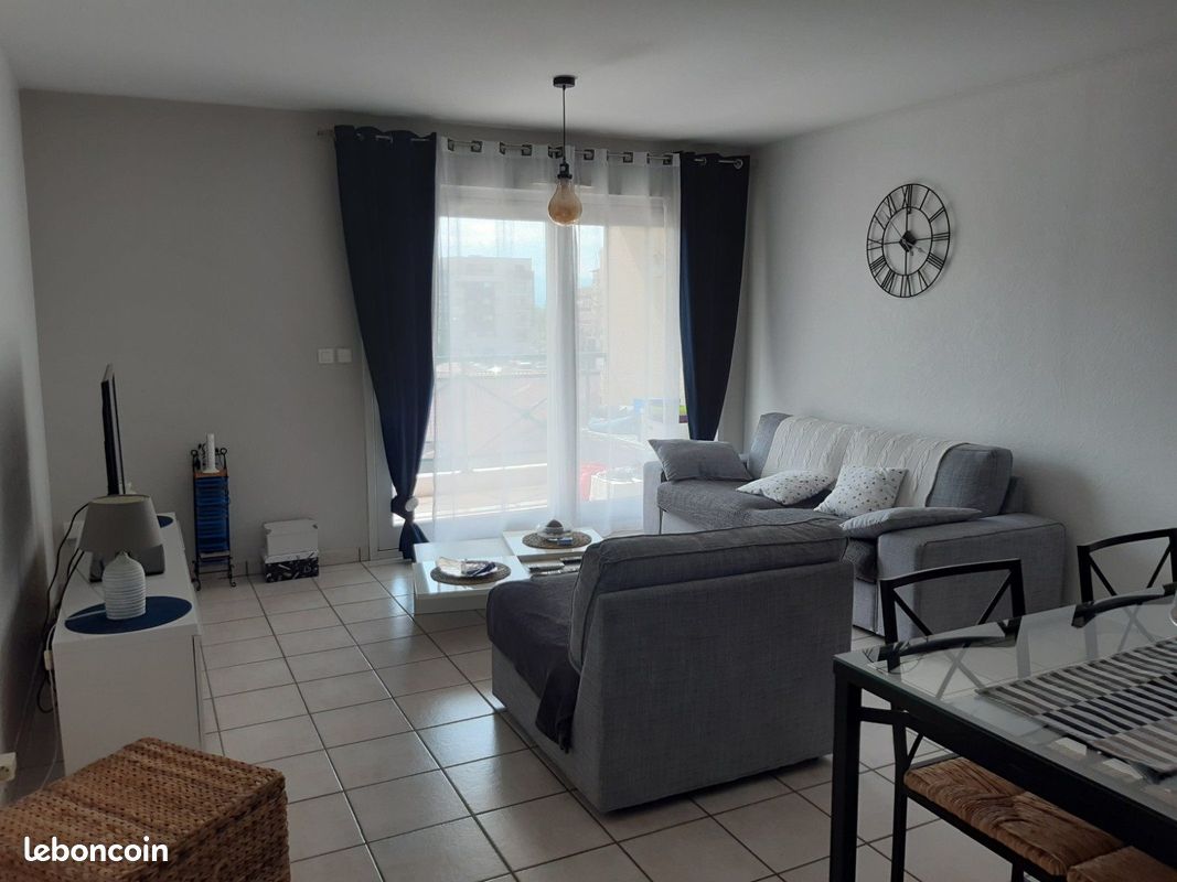 Appartement 3 pièces 80 m² · à Montrond-les-Bains · 80 m² · 765 €