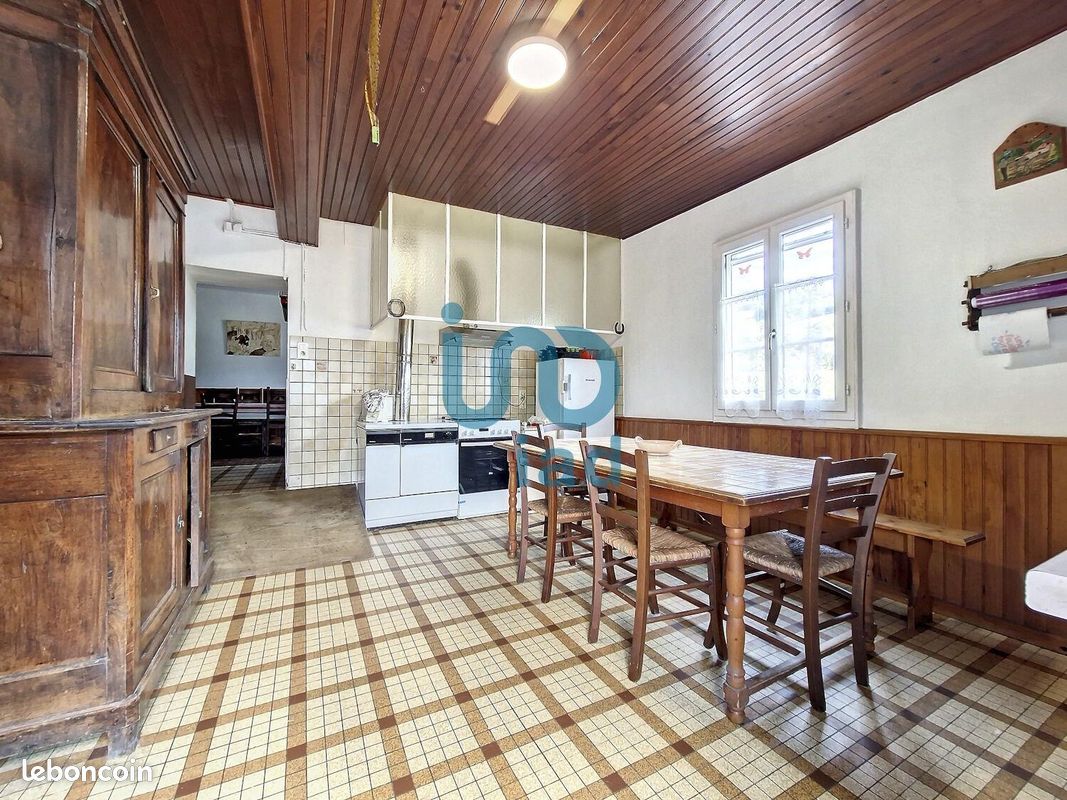 Maison 8 pièces 136 m² - Haux 64470 (image principale 5)