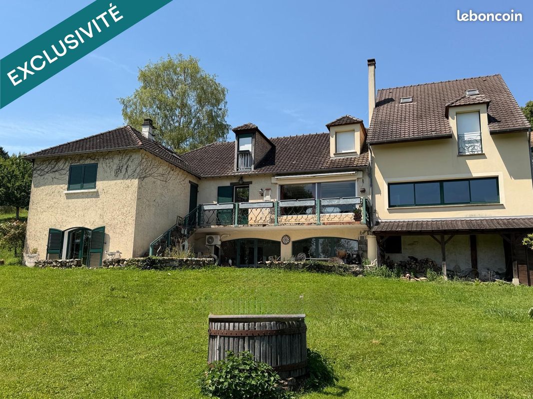 Maison 14 pièces 330 m² · à Serris · 330 m² · 445 000 €