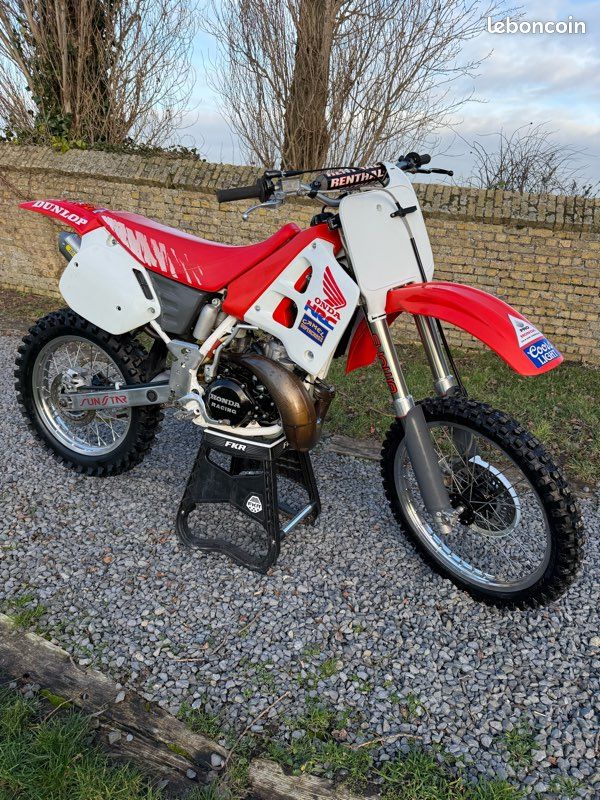 Honda CR 250 - année 1991 (image 2)