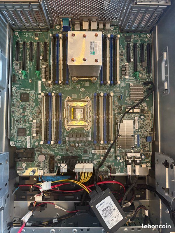 HPE ProLiant ML350 Gen10 (877620-421) - Xeon Bronze - Serveur - | Muséericorde HPE ProLiant ML350 Gen10 (877620-421) - Xeon Bronze - Serveur - | Muséericorde