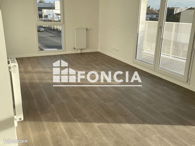 Appartement 3 pièce(s) 59 m²à louer Melun