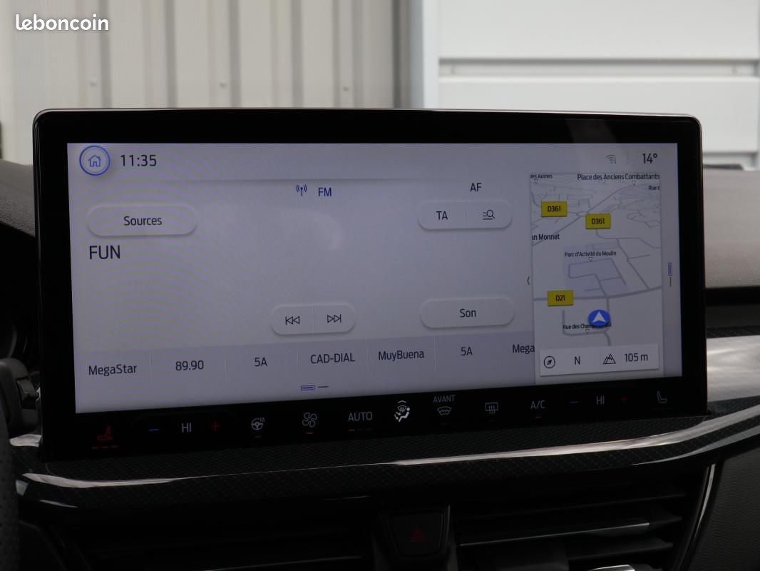 Ford Focus 1.0 EcoBoost 155 S&S mHEV Powershift ST-Line X (image 26)