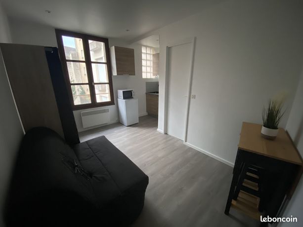 Studio 1 pièce 15 m²