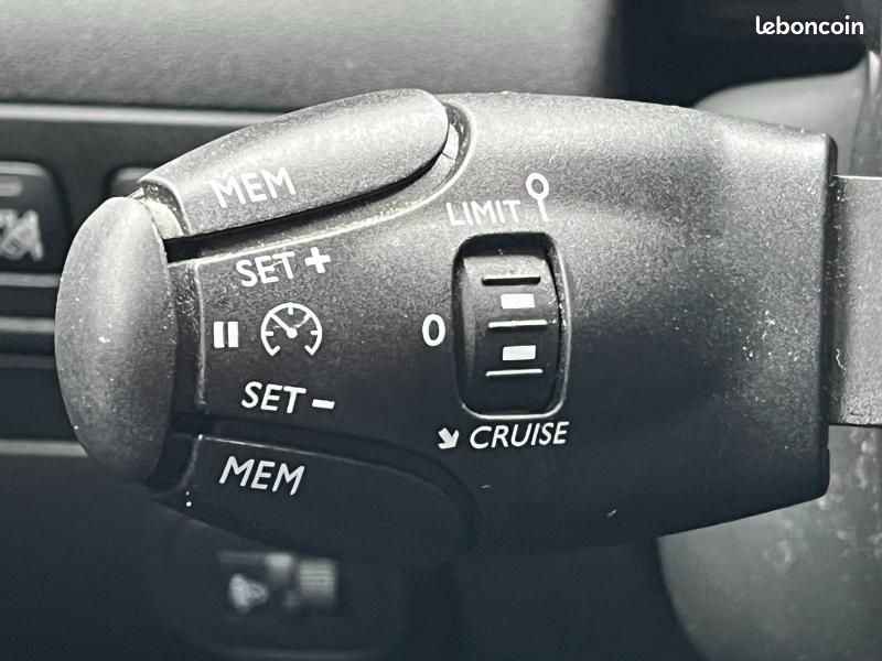 Citroen C3 Aircross Essence 110 C-Series Caméra CarPlay GPS Clim Auto 1ère main (image 21)
