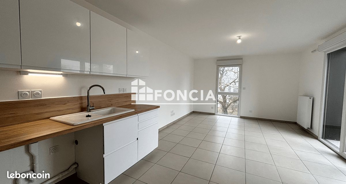 Appartement 3 pièces 61 m² · à Francheville · 61 m² · 980 €/mois