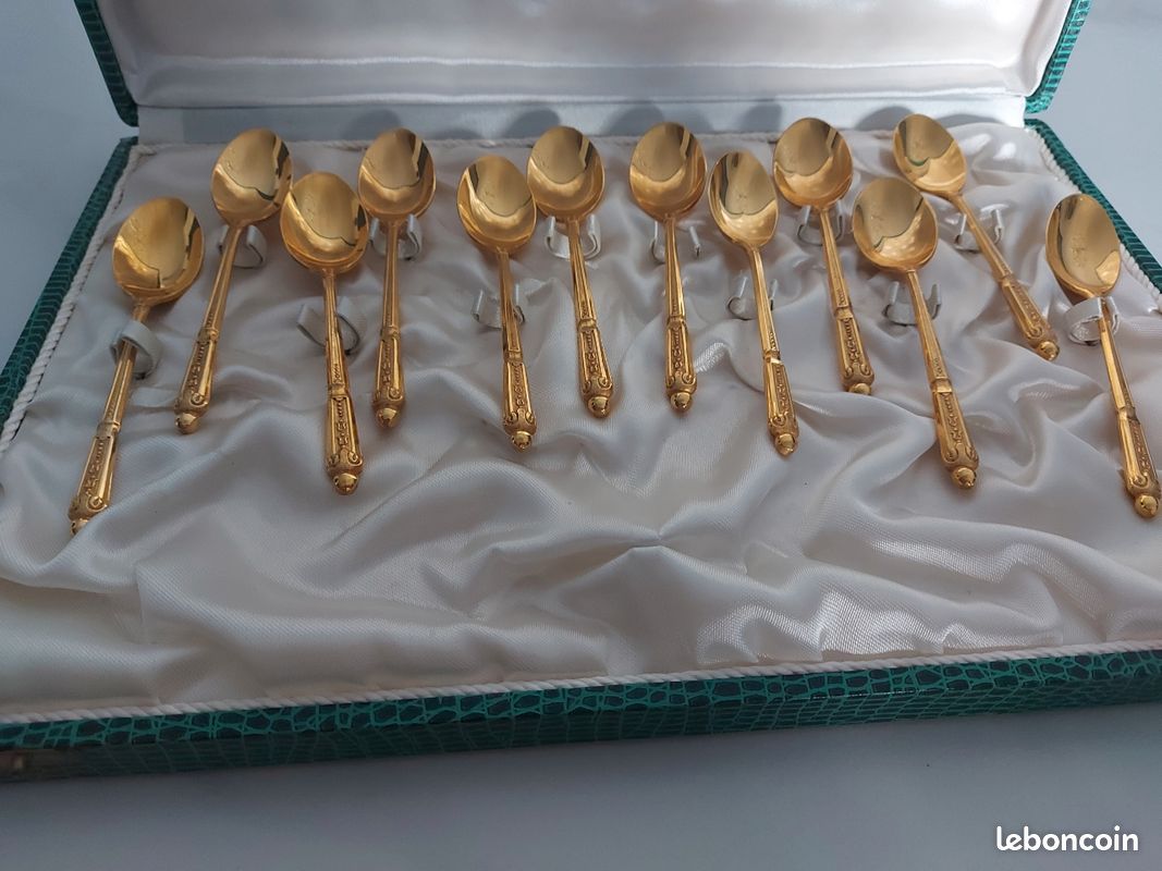 Lot De Cuilleres De Collection pas cher - Meilleures ofes sur le neuf et l'occasion