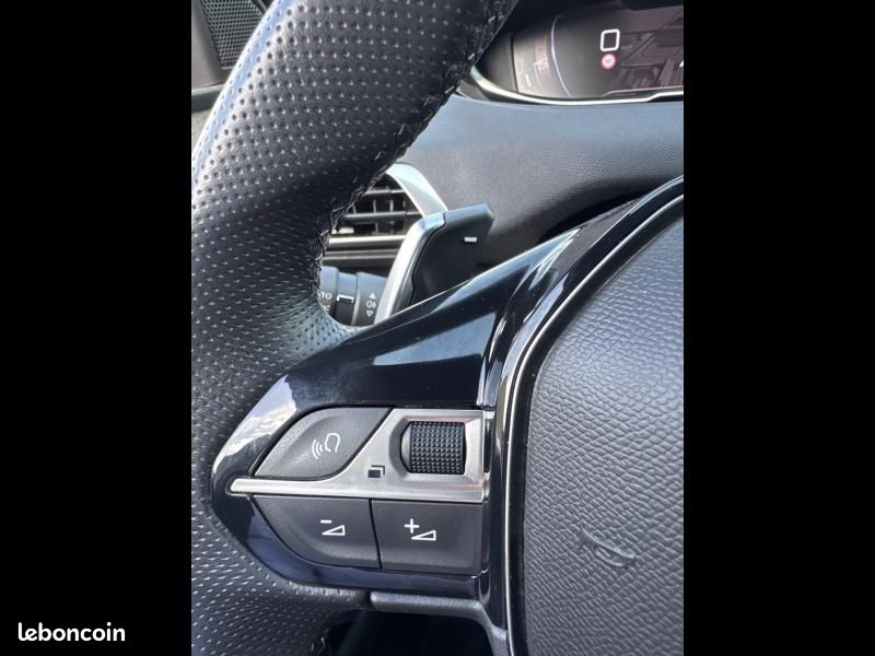 Peugeot 5008 1.6 PureTech 180ch S&S GT EAT8 (image 20)