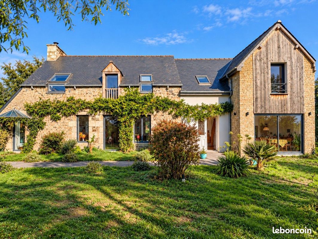 Maison 8 pièces 181 m² · à Beaussais-sur-Mer · 181 m² · 498 000 €