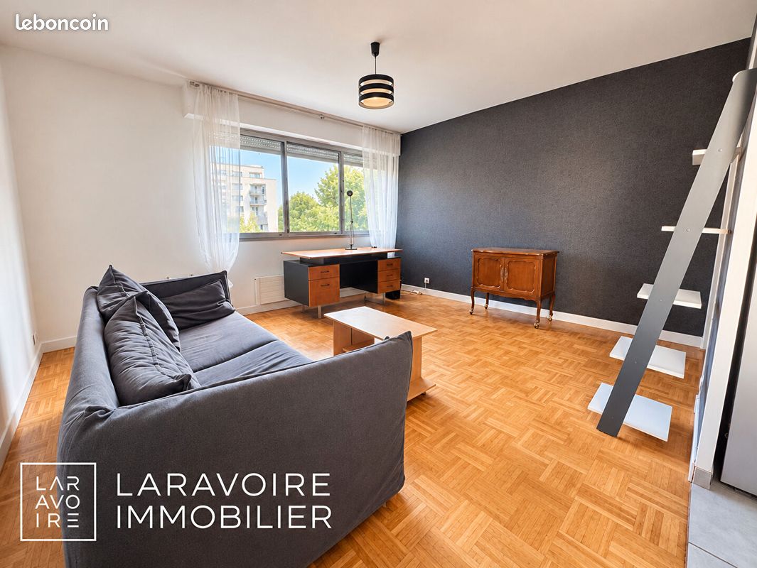 Appartement 2 pièces 50 m² · à Saint-Étienne · 50 m² · 59 000 €