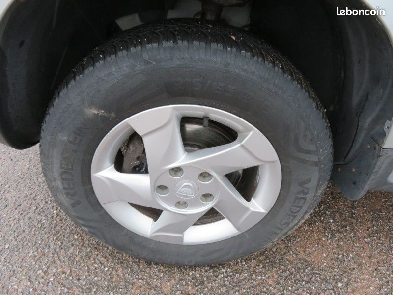 Dacia DUSTER 1.5 DCI 110CH FAP LAUREATE 4X4 +ATTELAGE (image 17)