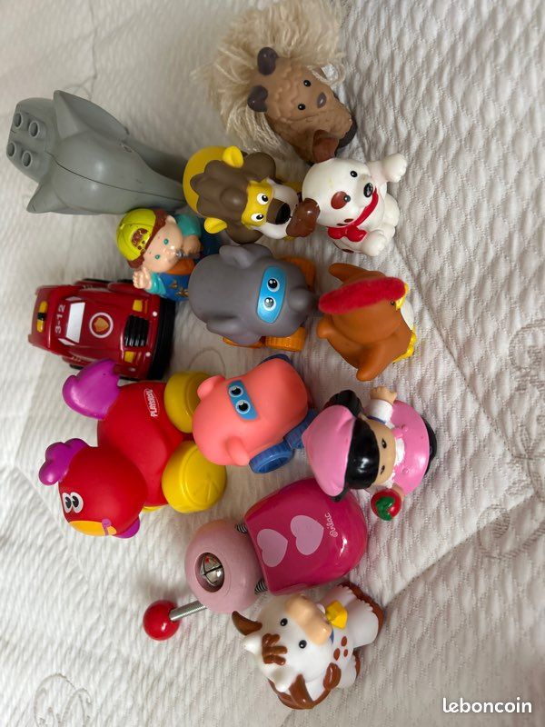 Lot de personnages et animaux pour jeunes enfants (image 1)