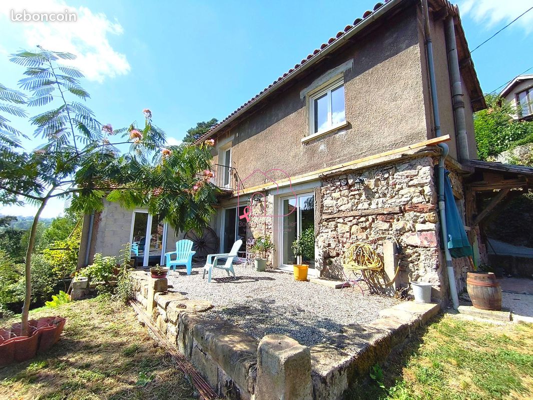 Maison 4 pièces 117 m² · à Aubin · 117 m² · 100 000 €