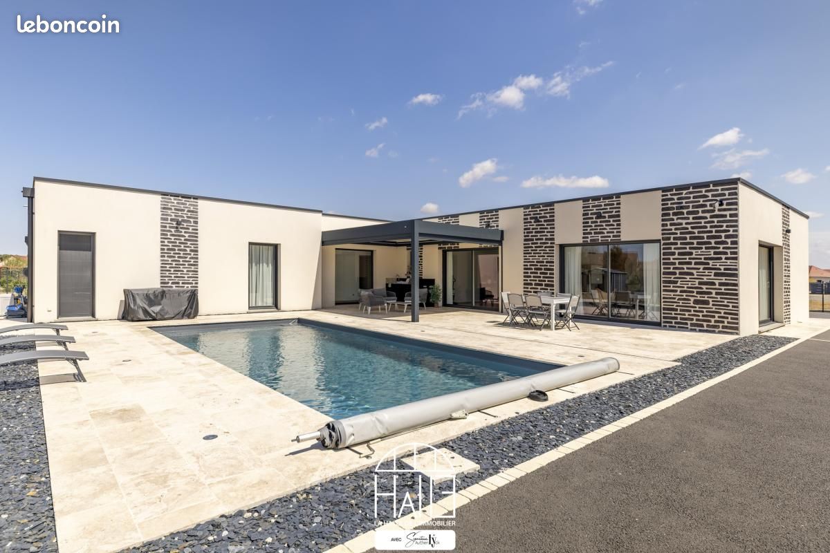 Maison 7 pièces 221 m² · à Châteauroux · 221 m² · 514 900 €