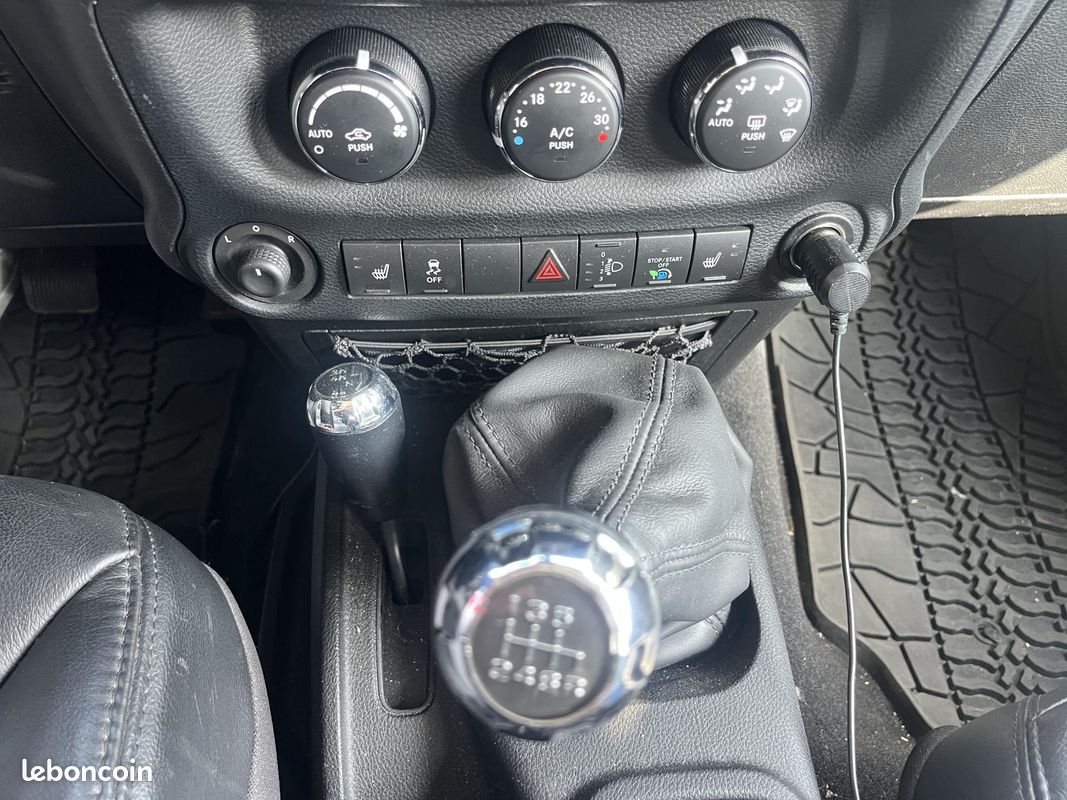 JEEP WRANGLER 2.8 CRD 200 MOAB AWD / Garantie 12 mois (image 20)