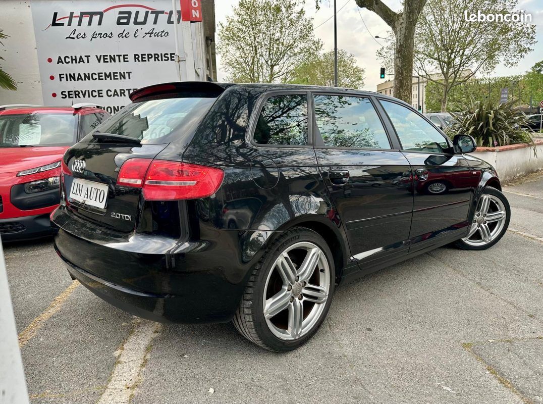 AUDI A3 SPORTBACK 2.0 TDI 140 S-Line S-Tronic (image 5)