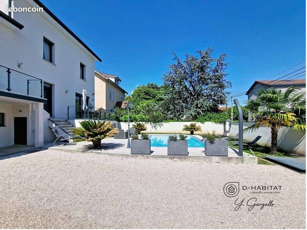 Maison 5 pièces 180 m² — 4