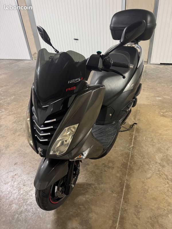 Scooter 125 I RS (image 2)