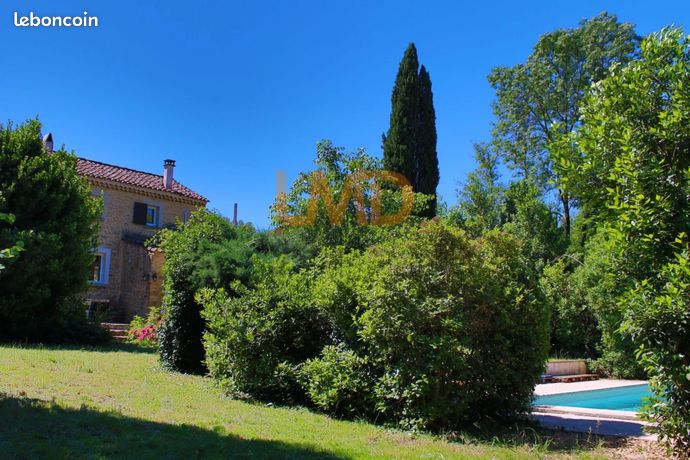 Mas 6 pièces 170 m²