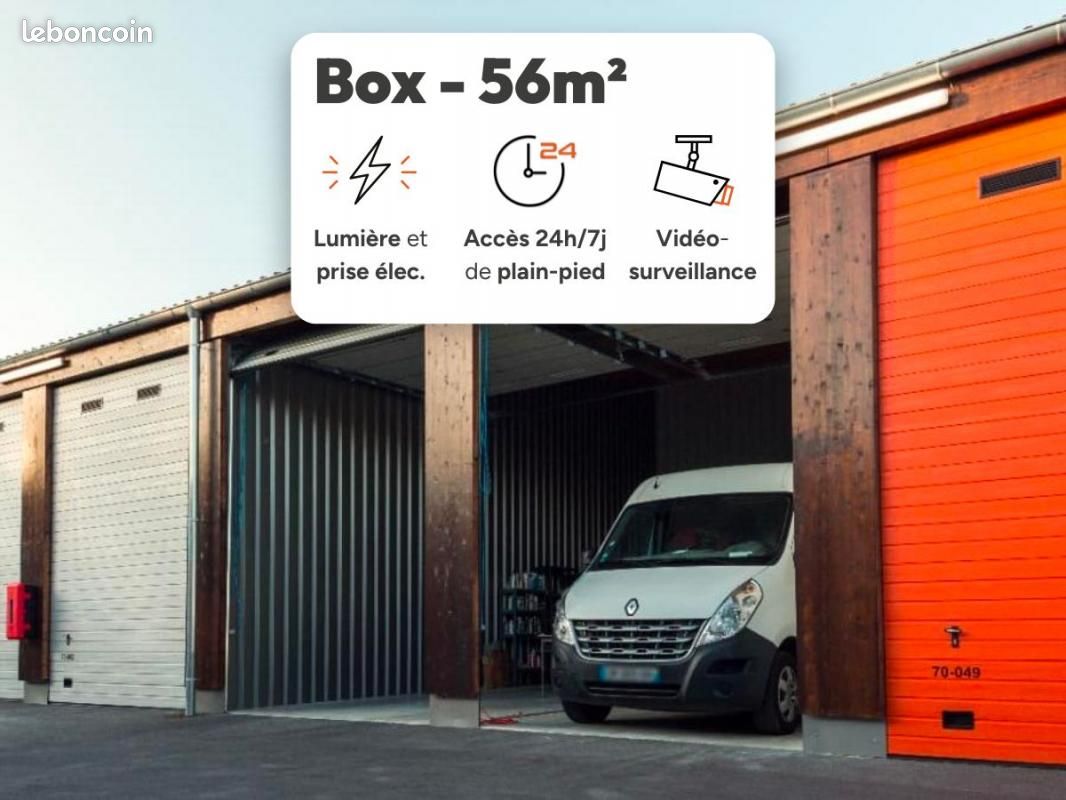 Parking 56 m² · à Saint-Sauveur · 56 m² · 419 €/mois