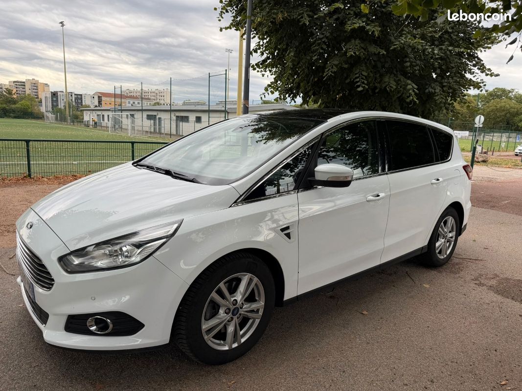 Ford s max (image 1)