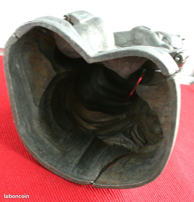 Anciens moules à chocolat - Anne Moser Boutique