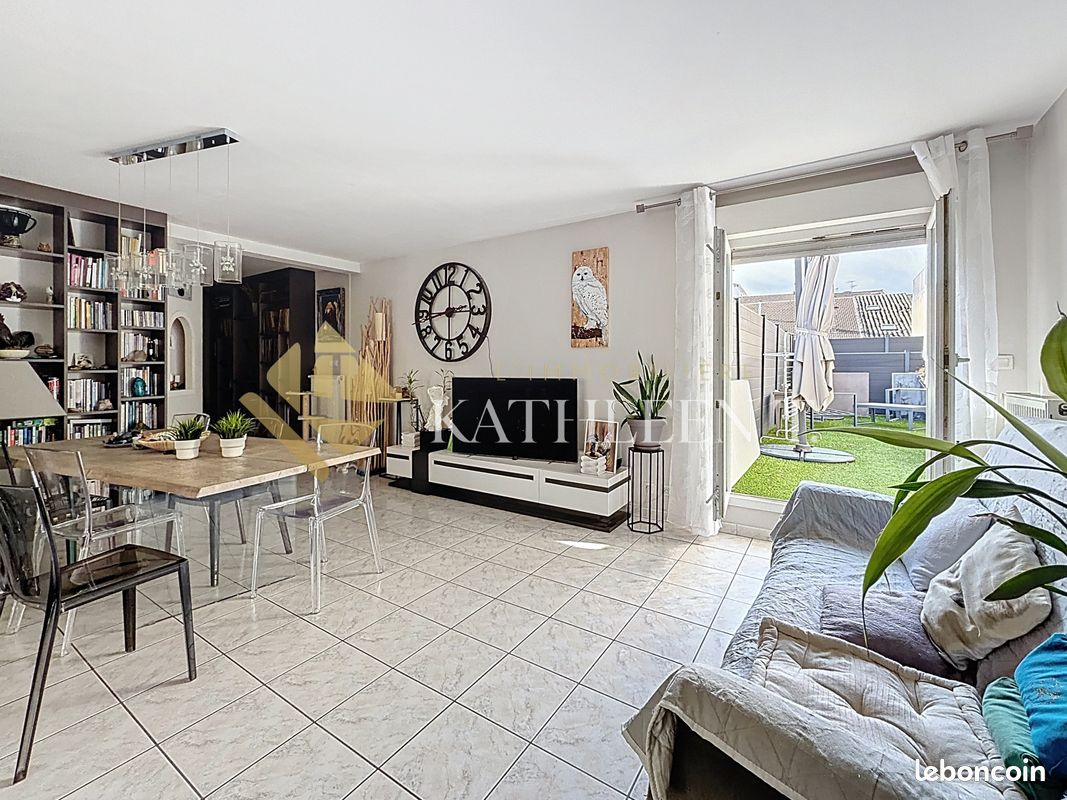 Appartement 4 pièces 102 m² · à Bourgoin-Jallieu · 102 m² · 260 000 €