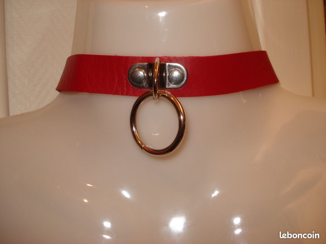 Collier ras de cou ajustable , couleur rouge (image 1)