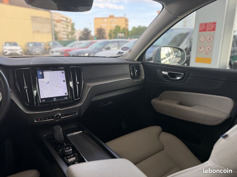 Volvo XC60 T8 TWIN ENGINE 303 + 87CH BUSINESS EXECUTIVE GEARTRONIC (image 10)