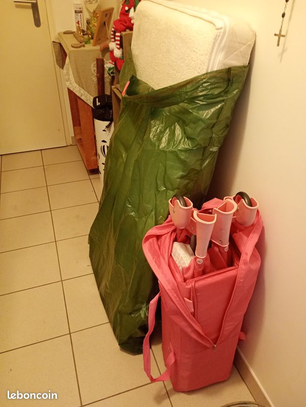 Lit pliant bebe + matelas (image 1)