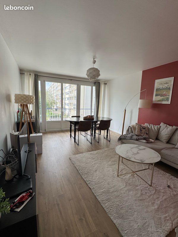 Appartement 5 pièces 100 m² · à Rennes · 100,4 m² · 240 000 €
