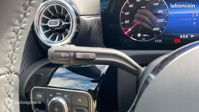 Mercedes Classe A 180 136ch Progressive Line 7G-DCT (image 23)