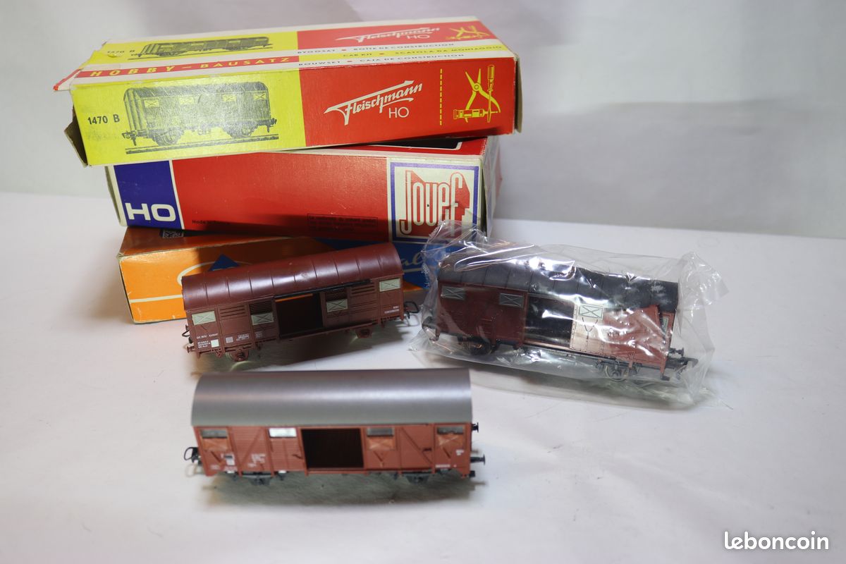Lot de 3 wagons fourgon Roco/Fleischmann/Jouef HO - Modélisme