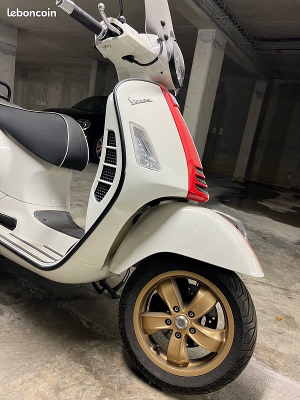 Kit De Construction Vespa En Briques - Neuf, Fabriqué En France, Marque Générique