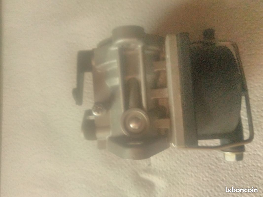 Carburateur tracteur tondeuse (image 2)