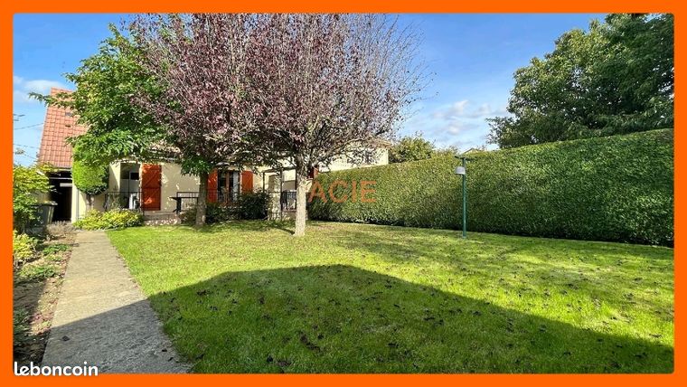 Maison a louer louvres - 6 pièce(s) - 101 m2 - Surfyn