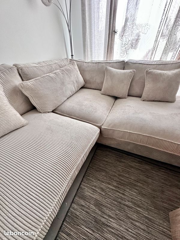 Vends Canapé état proche Neuf (image 4)