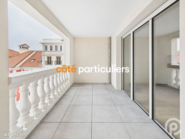 https://img.leboncoin.fr/api/v1/lbcpb1/images/5f/53/02/5f5302a82dbc143e2f345c23de4403ce5b1077a1.jpg?rule=ad-image