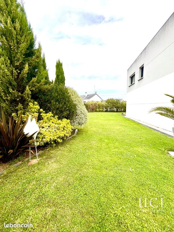 Maison 7 pièces 176 m² · à Angers · 176 m² · 748 800 €
