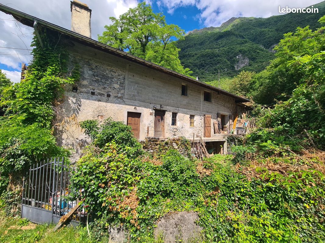 Maison 3 pièces 147 m² · à Grésy-sur-Isère · 147 m² · 166 400 €