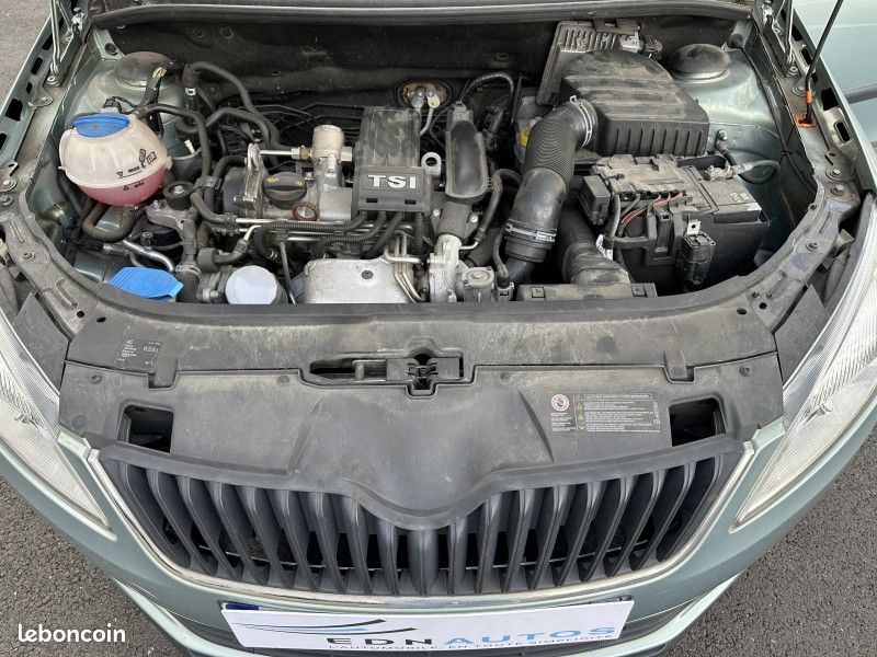 Skoda FABIA 1.2 TSI 105CH ELEGANCE2 DSG7 / 1ÈRE MAIN / REGULATEUR DE VITESSE / RADAR DE RECU (image 31)