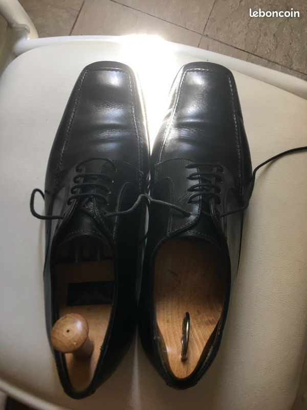 Chaussures neuves Noires en cuir de la marque LODING (image 3)