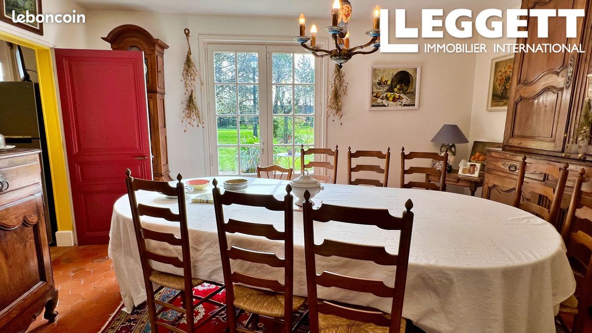 Maison 13 pièces 278 m² - Cognac 16100 (image principale 3)