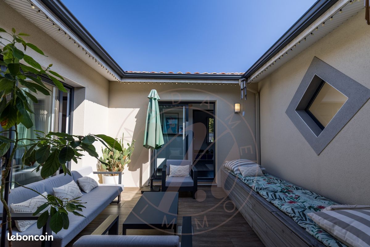 Maison 6 pièces 112 m² · à Saint-Pierre-du-Mont · 112 m² · 324 900 €