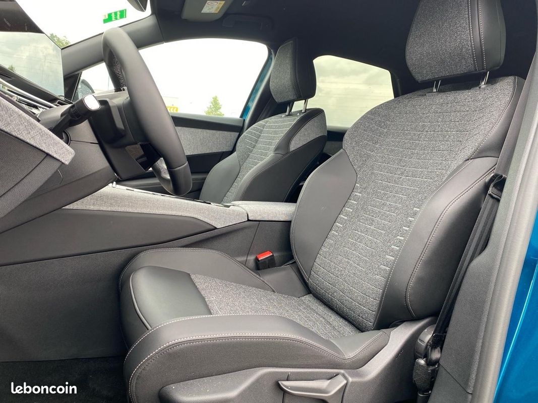PEUGEOT 3008 1.2 hybrid 145 allure e-dcs6 (image 10)