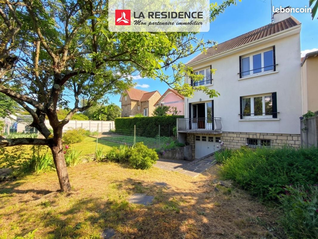Maison 6 pièces 110 m² · à Pierrelaye · 110 m² · 380 000 €